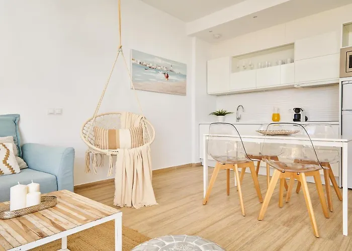 Sunset Beach Charming Apartment With Jacuzzi